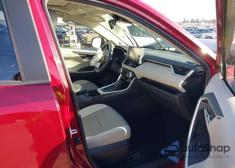 2019 Toyota Rav4 Xle Premium z USA, uszkodzony, nr VIN JTMA1RFV3KD034597